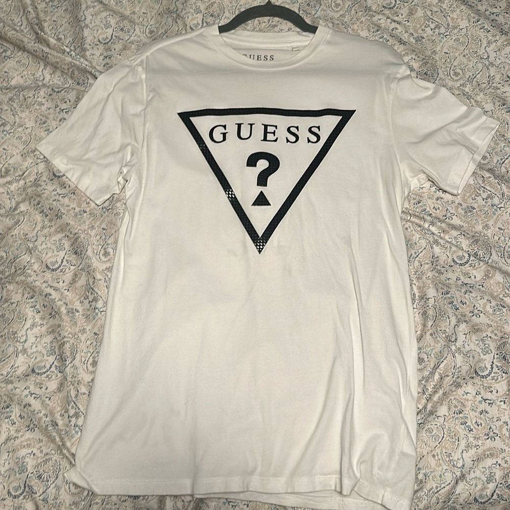 White guess shirt